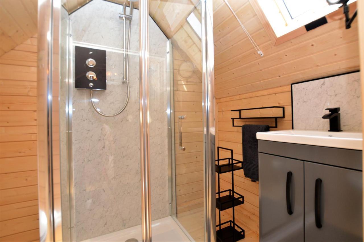 Seal Point Cabin - Luxury Glamping Cairndow Esterno foto